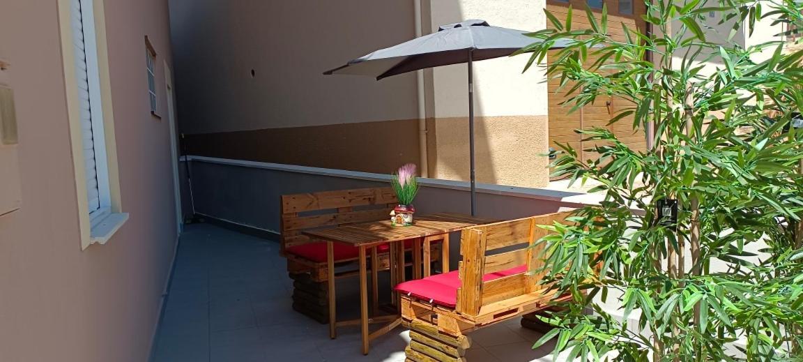Apartamento Turistico Gala Dicastillo Extérieur photo